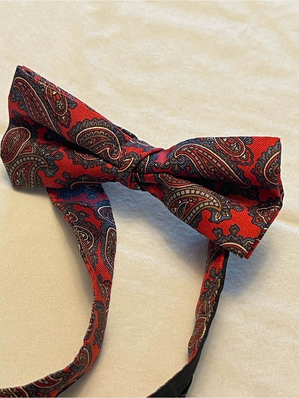 Vintage 80’s Old Money/Preppy Red Paisley Bowtie with Navy and Brown Accents